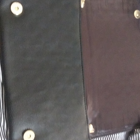 Purse - Picture 5 of 6